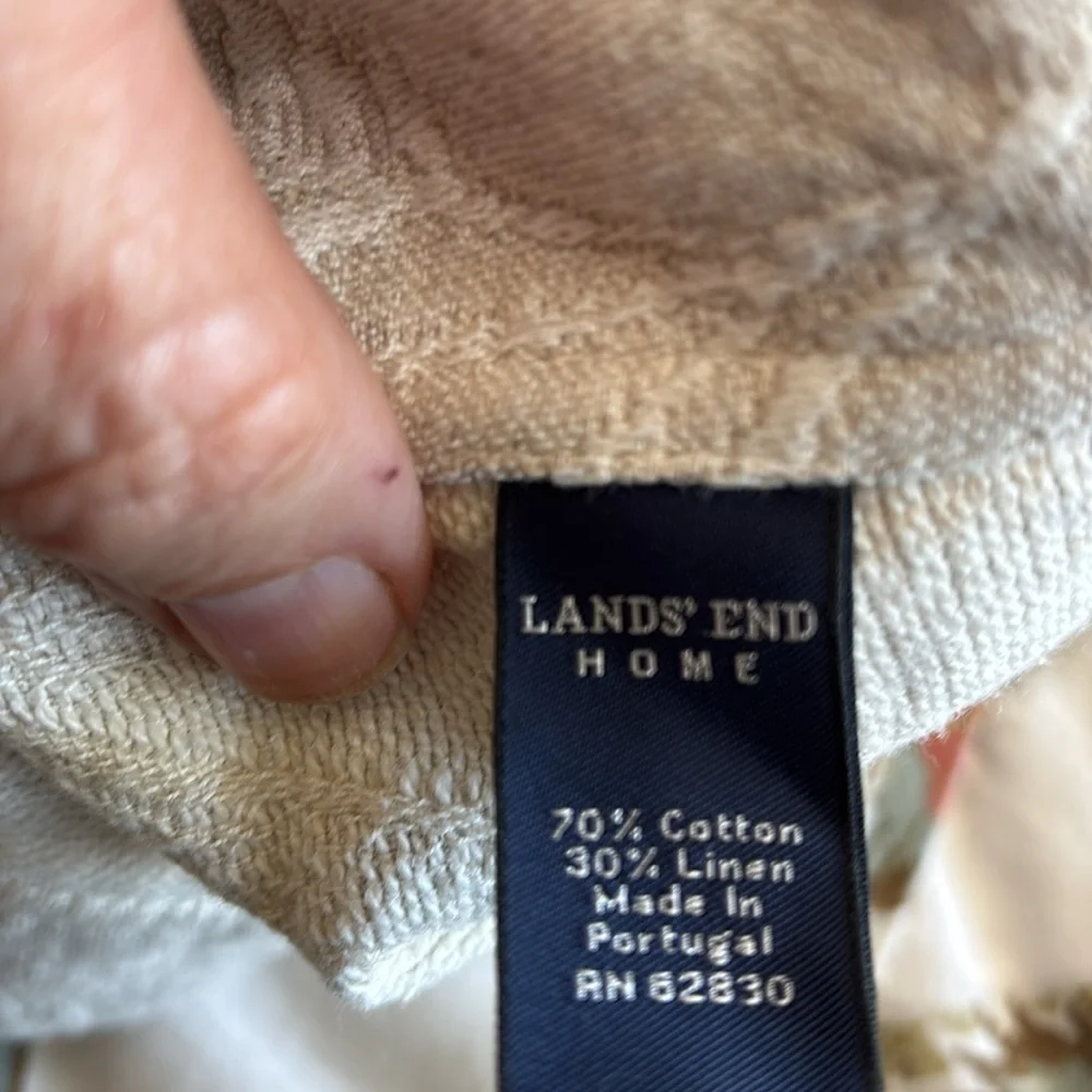 Lands end matelasse bed cover queen - Picture 3 of 5